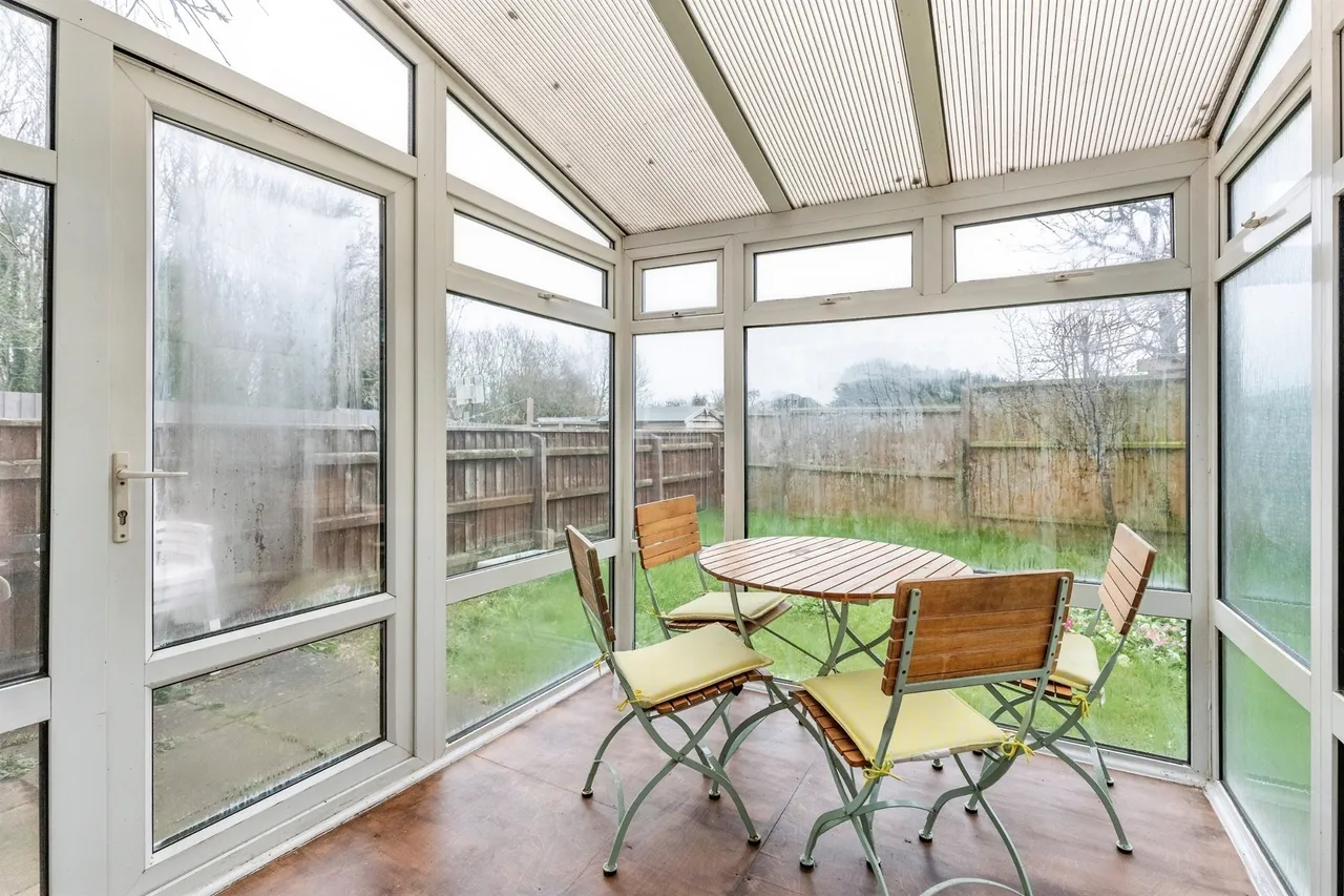 Finedon Road, WELLINGBOROUGH, photo 7