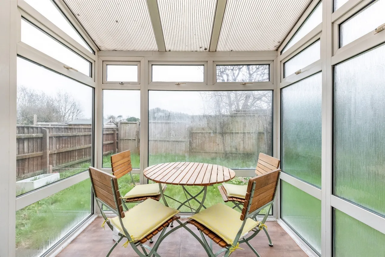 Finedon Road, WELLINGBOROUGH, photo 8