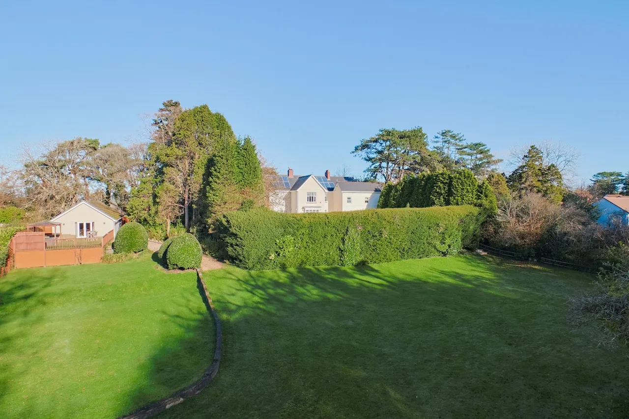 The Pines, Gowerton, photo 42