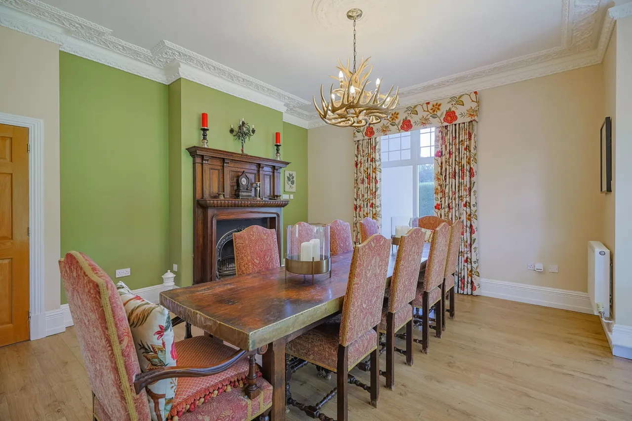 The Pines, Gowerton, photo 6
