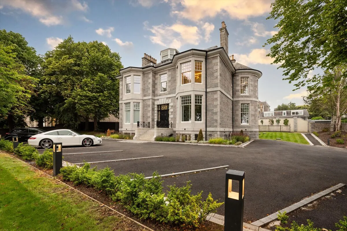 3 bed flat for sale, Queens Road, Aberdeen, AB15