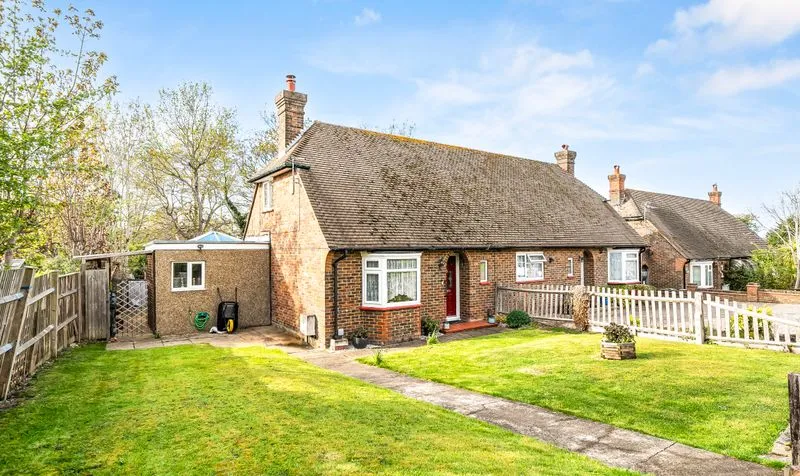 2 bed house for sale — Rosebank, Epsom, KT18