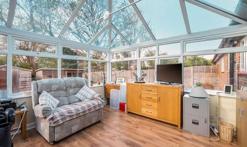 Rosebank, Epsom, KT18, photo 7
