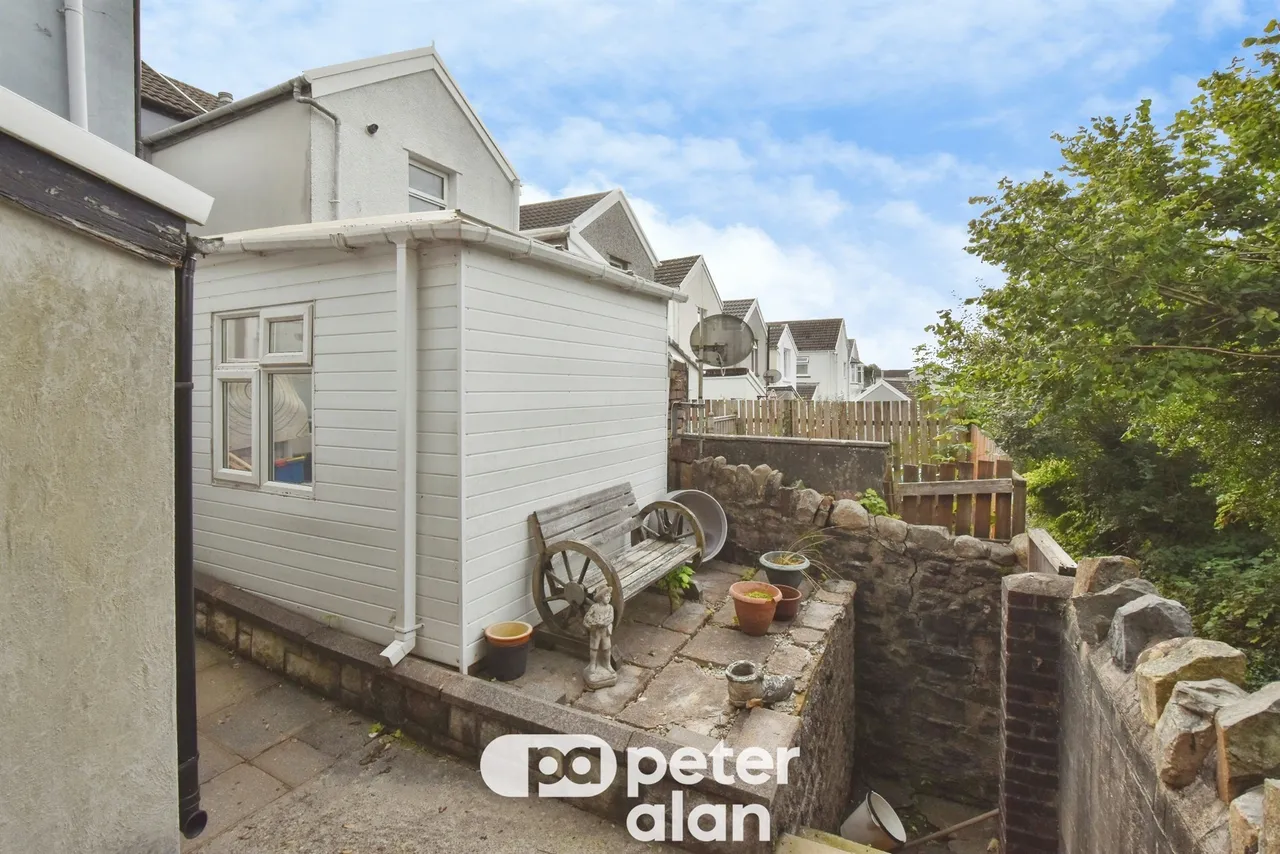 Russell Terrace, Merthyr Tydfil, CF47, photo 15