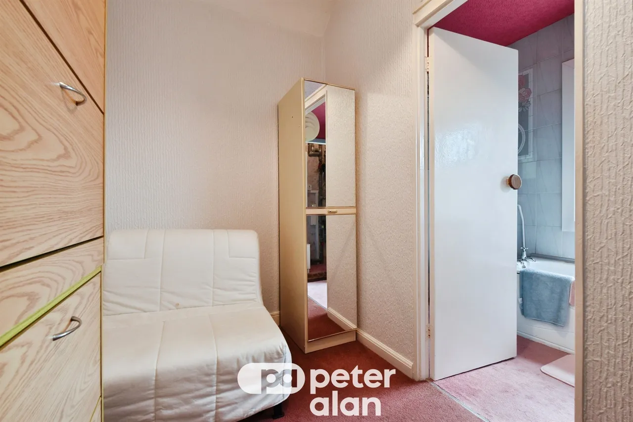 Russell Terrace, Merthyr Tydfil, CF47, photo 10