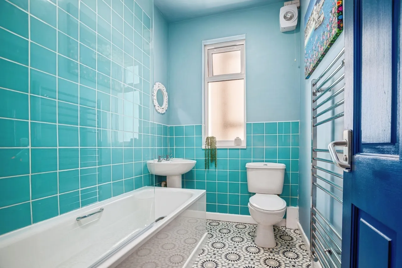 Aberystwyth Road, Cardigan, SA43, photo 14