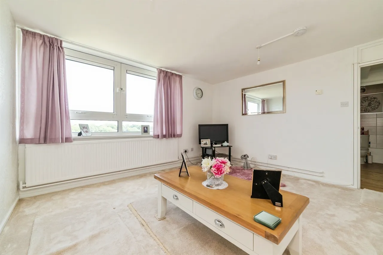 Harrow Court, Stevenage, SG1, photo 5