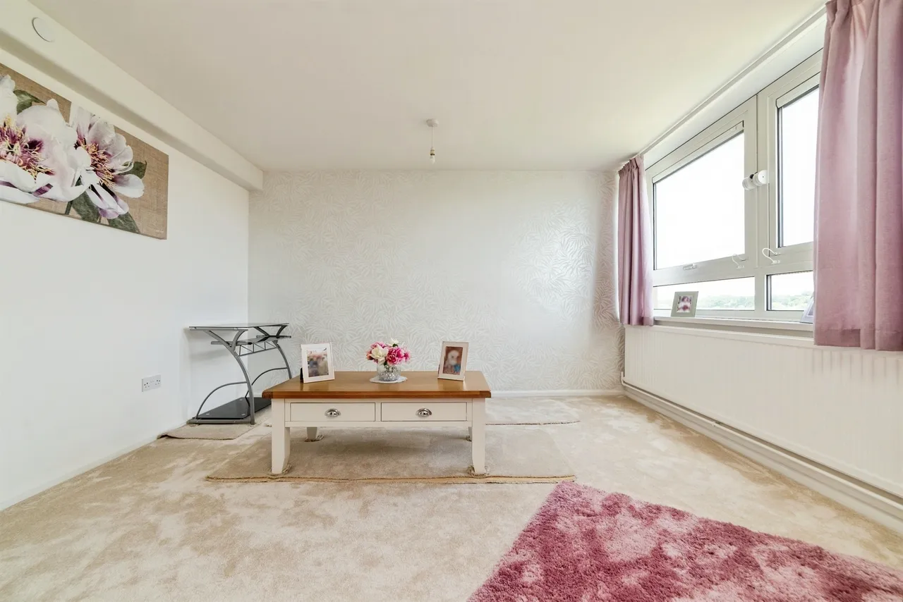 Harrow Court, Stevenage, SG1, photo 6