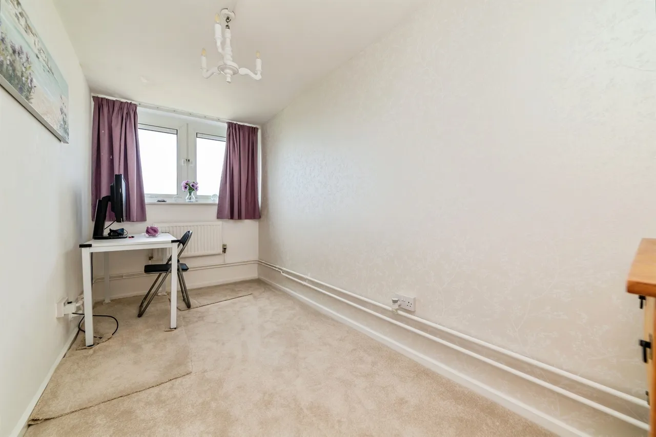 Harrow Court, Stevenage, SG1, photo 13