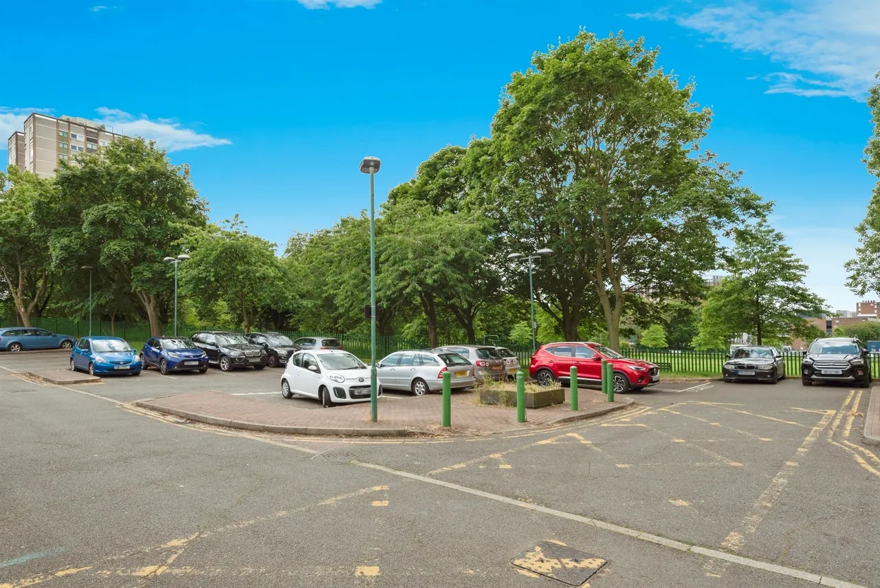 Harrow Court, Stevenage, SG1, photo 9