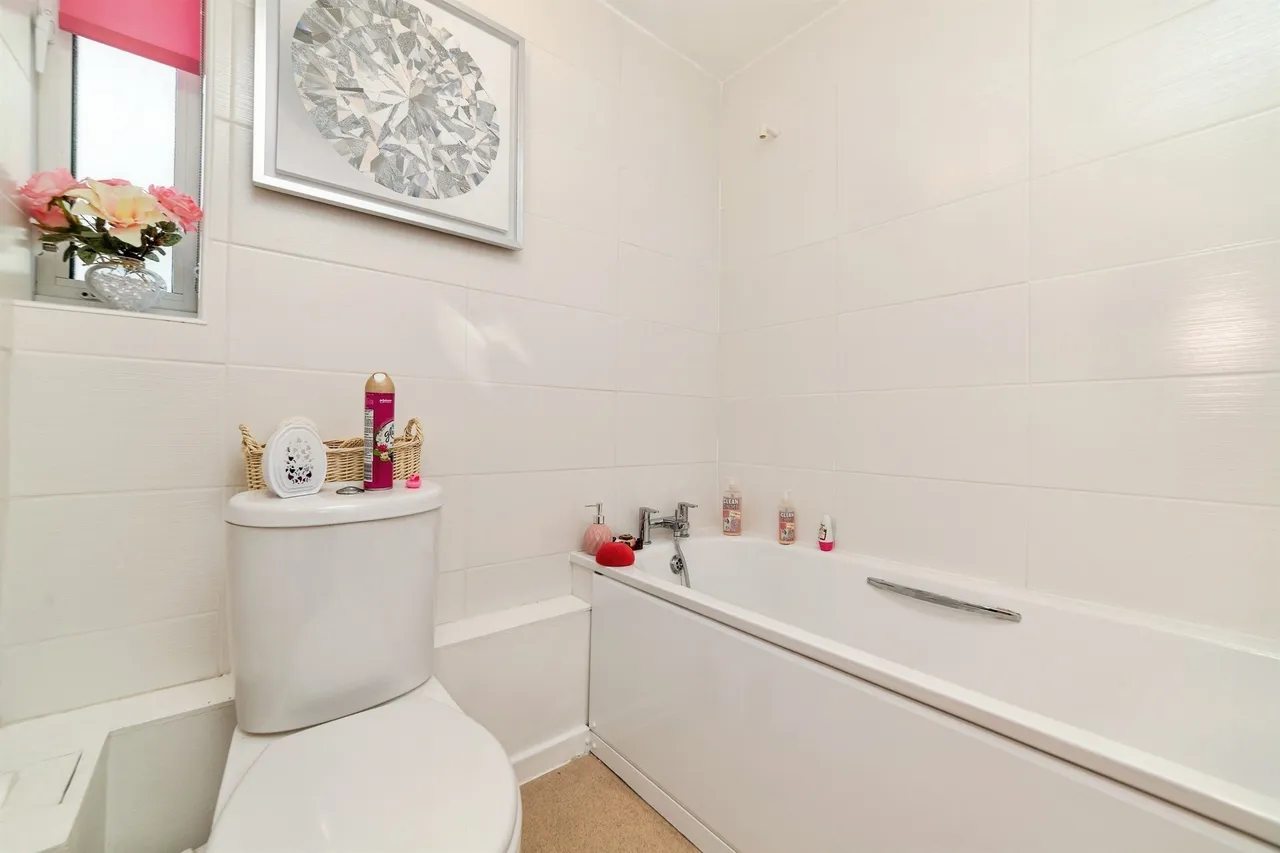Harrow Court, Stevenage, SG1, photo 17