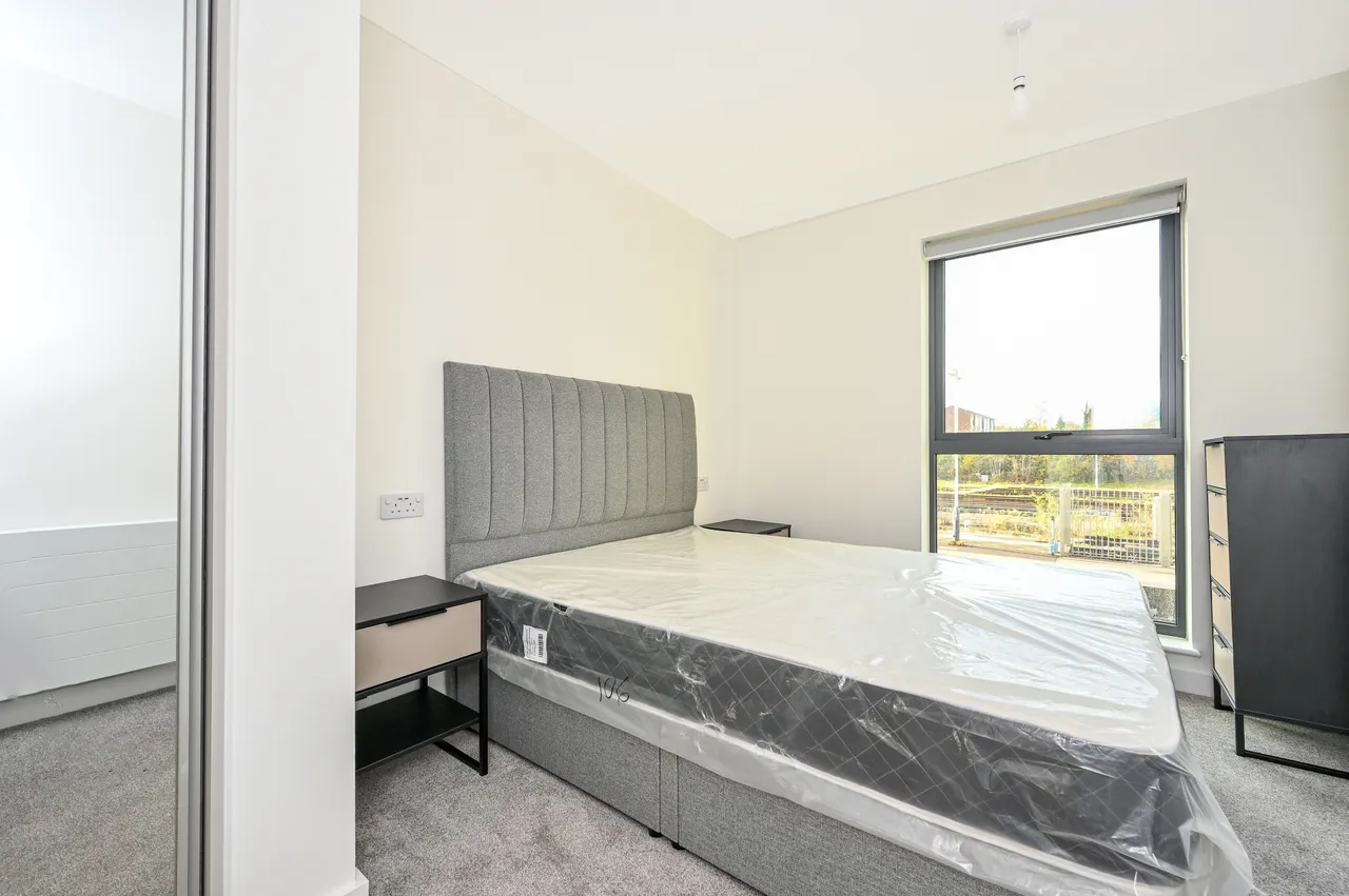 106 Assay Apartments, Station View, Guildford, photo 11