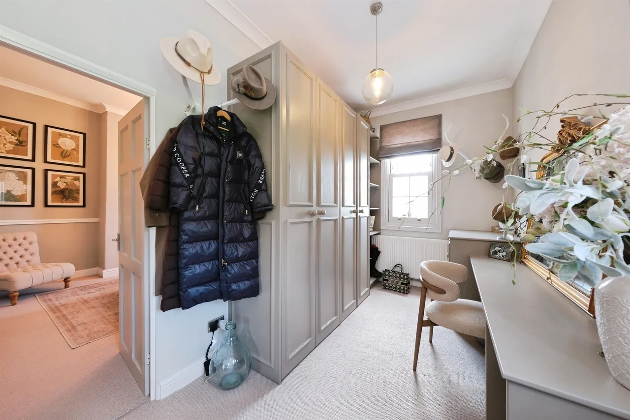 Little London, Holloway, DE4, photo 17