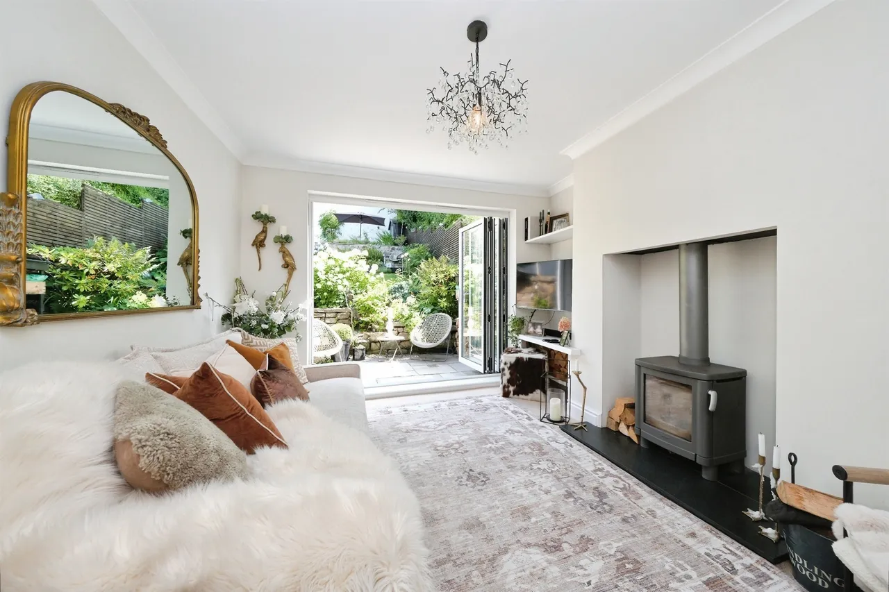 Little London, Holloway, DE4, photo 6