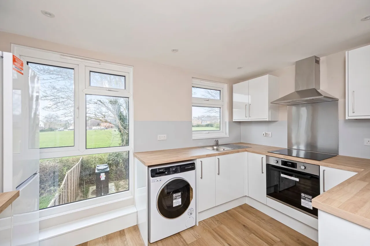 Challoners, Horsted Keynes, RH17, photo 6