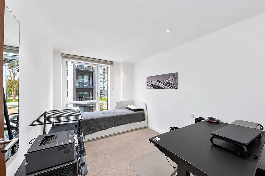 Devan Grove, London, N4, photo 7