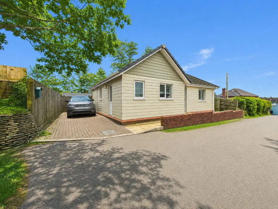 2 bed house for sale, Trewyn Road, Holsworthy, EX22