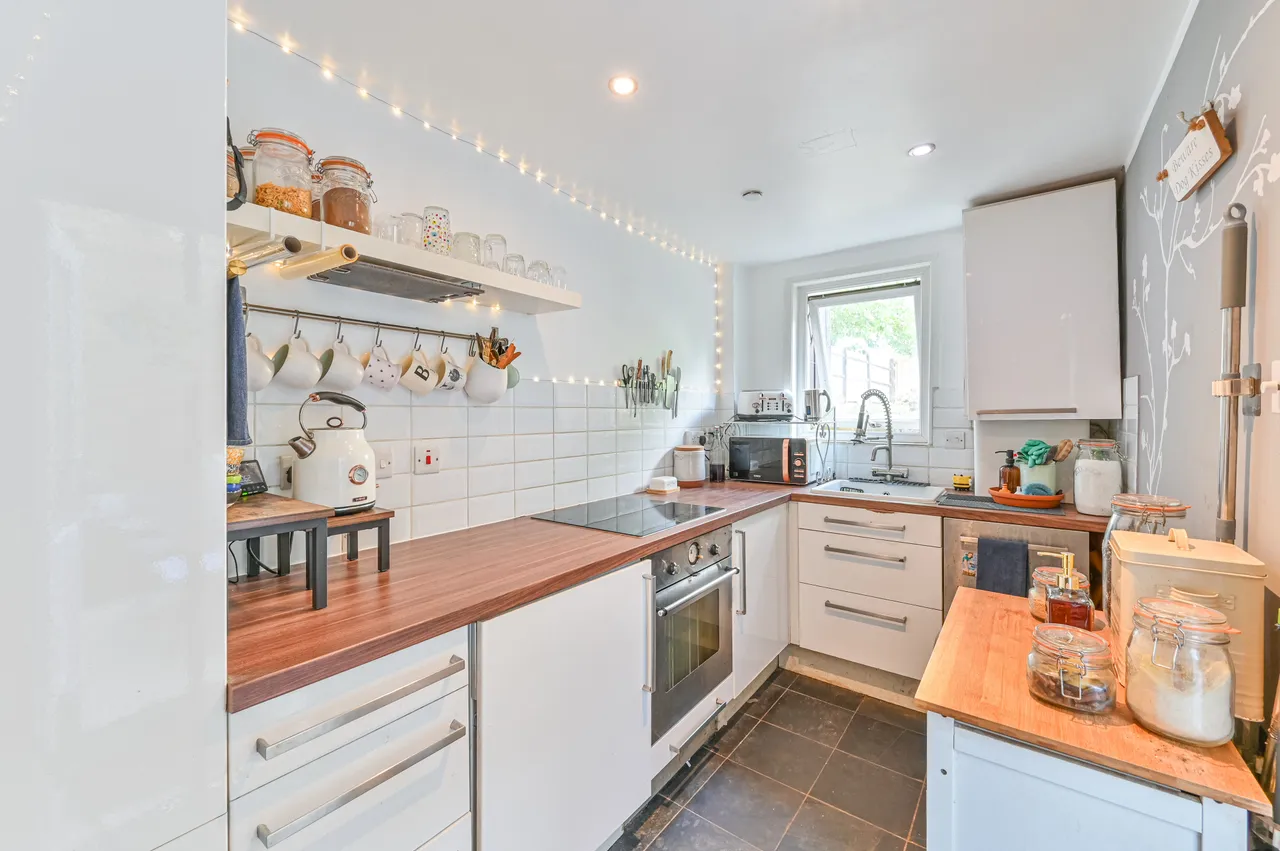 146a Lordship Lane, London, photo 12