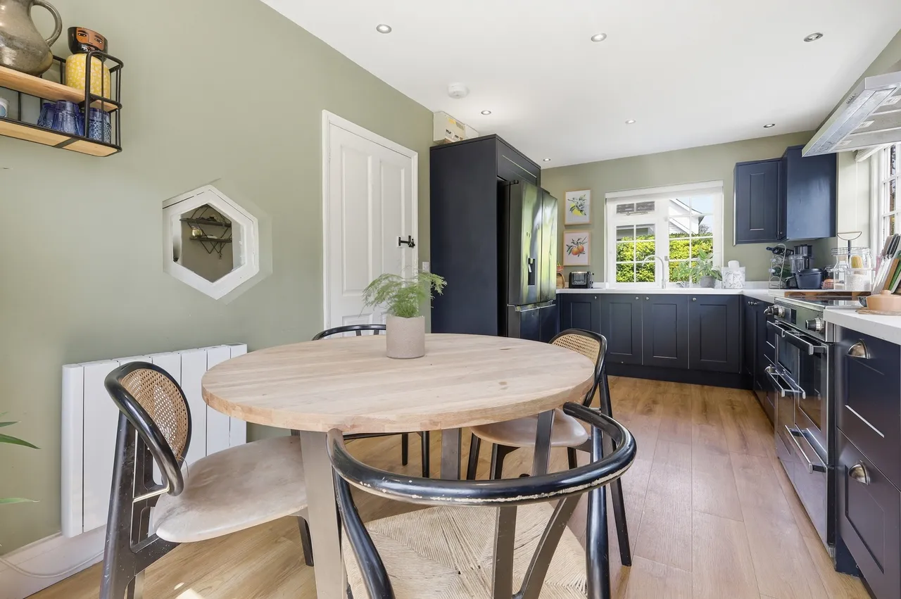Chelmsford Road, Great Waltham, CHELMSFORD, CM3 1AQ, photo 3