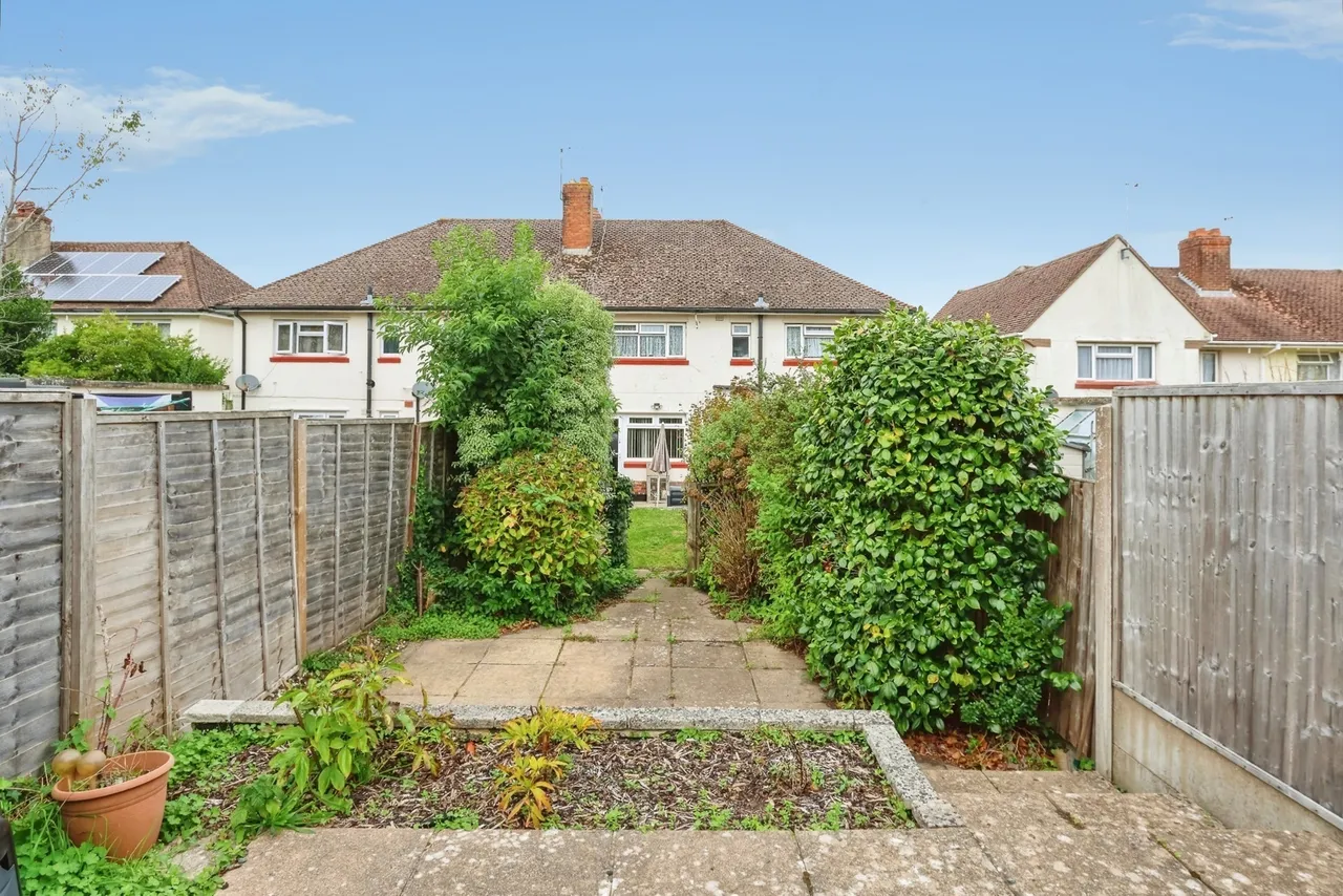 Grove Road, Poole, BH12, photo 2