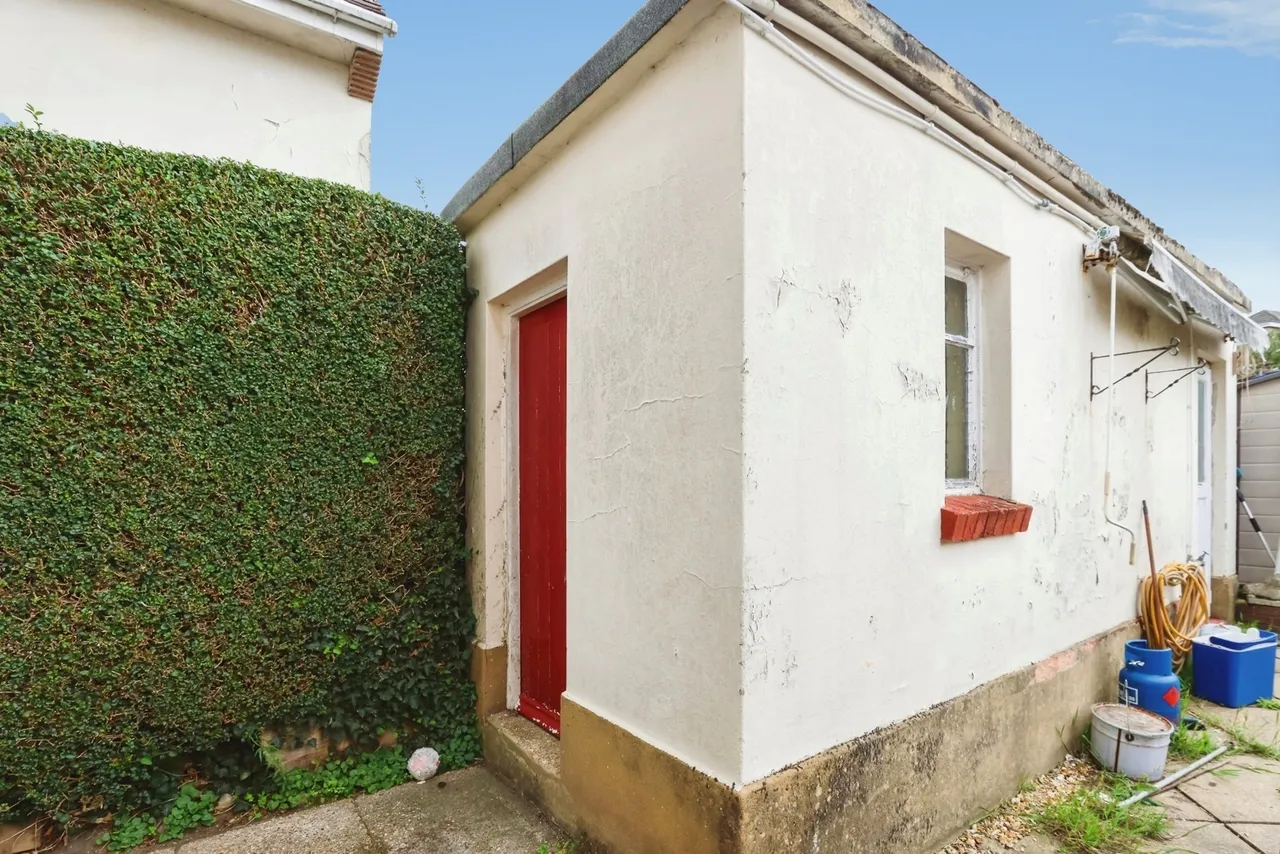 Grove Road, Poole, BH12, photo 21