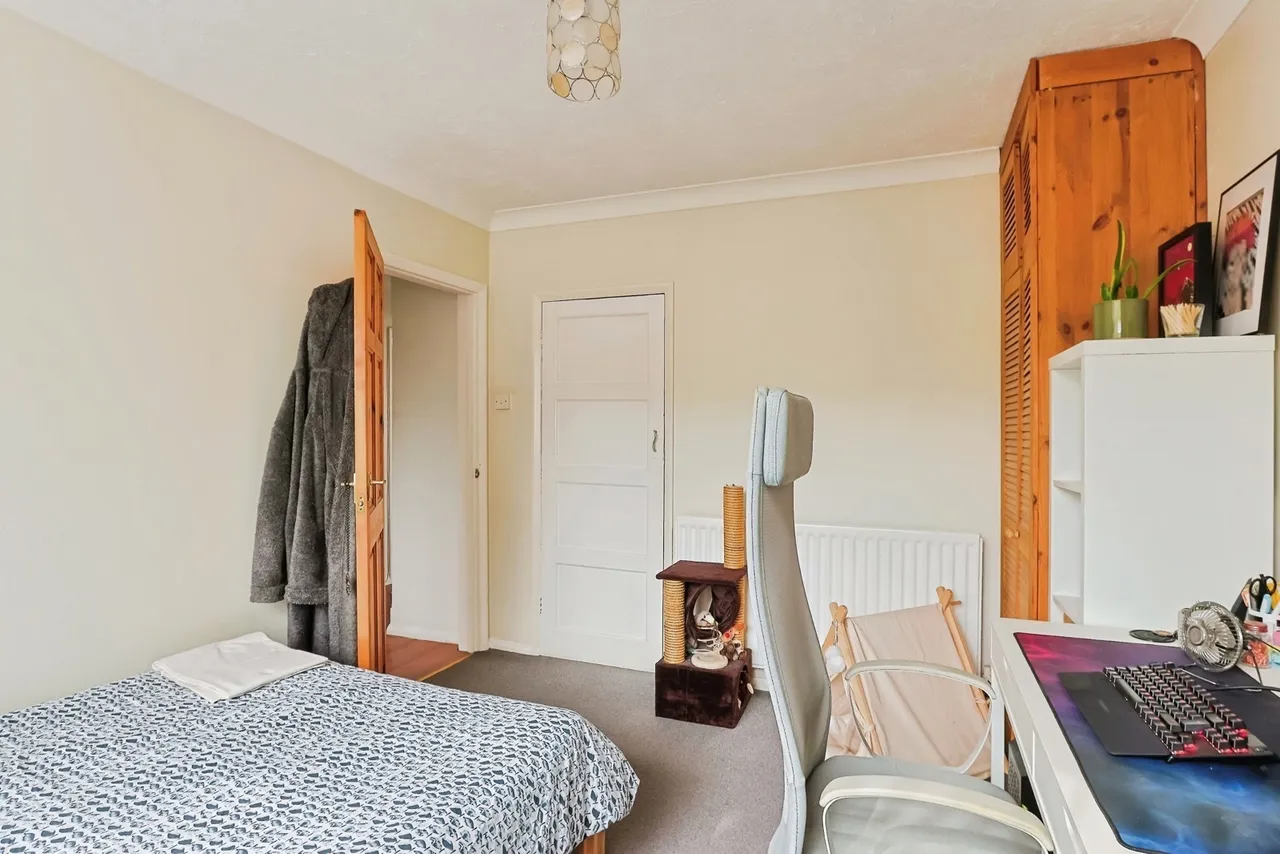 Grove Road, Poole, BH12, photo 12