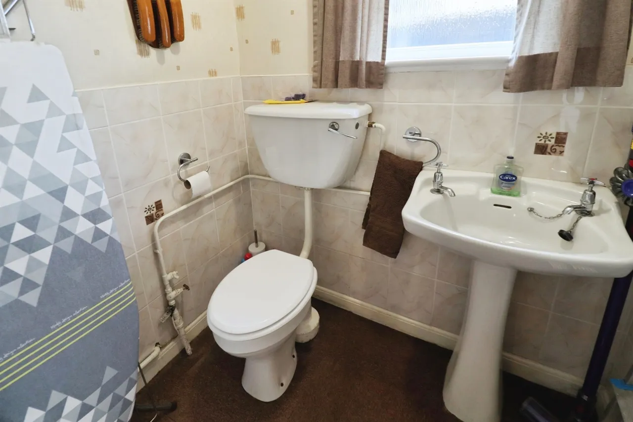 Michaelston Road, Cardiff, CF5, photo 17