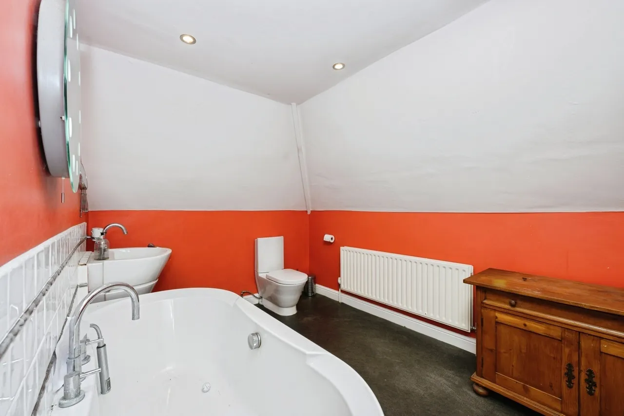 Hermitage Road, Kenley, Surrey, CR8, photo 16