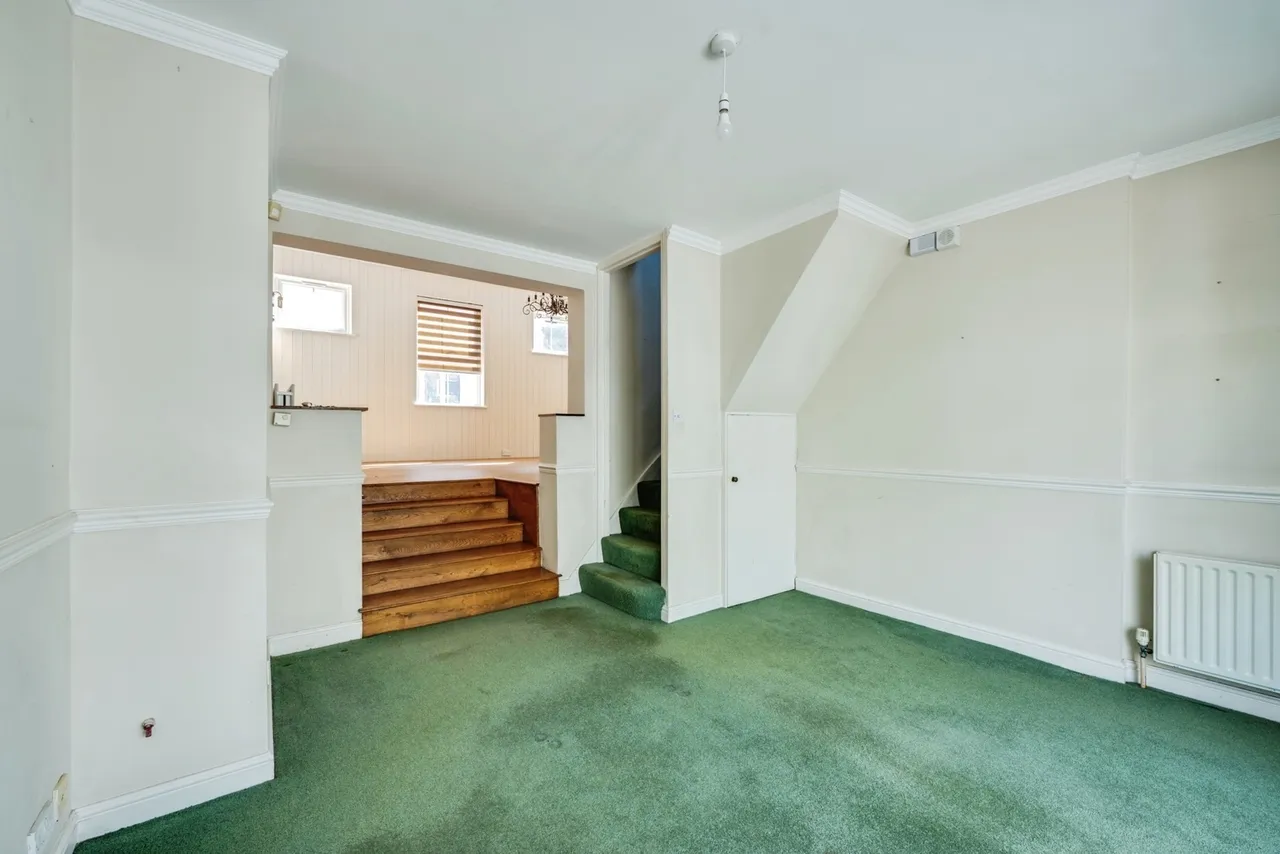 Hermitage Road, Kenley, Surrey, CR8, photo 15