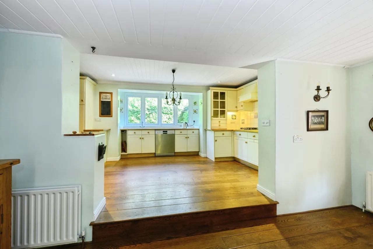 Hermitage Road, Kenley, Surrey, CR8, photo 2