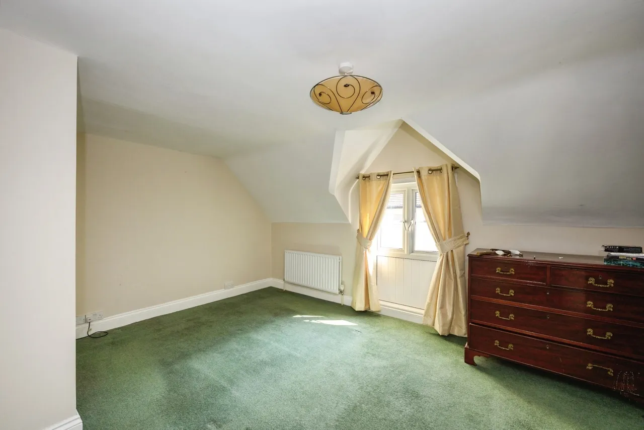 Hermitage Road, Kenley, Surrey, CR8, photo 12