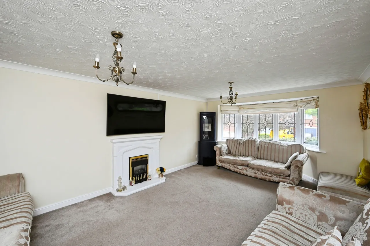 Chestnut Close Harlow Wood, Nottingham, photo 3