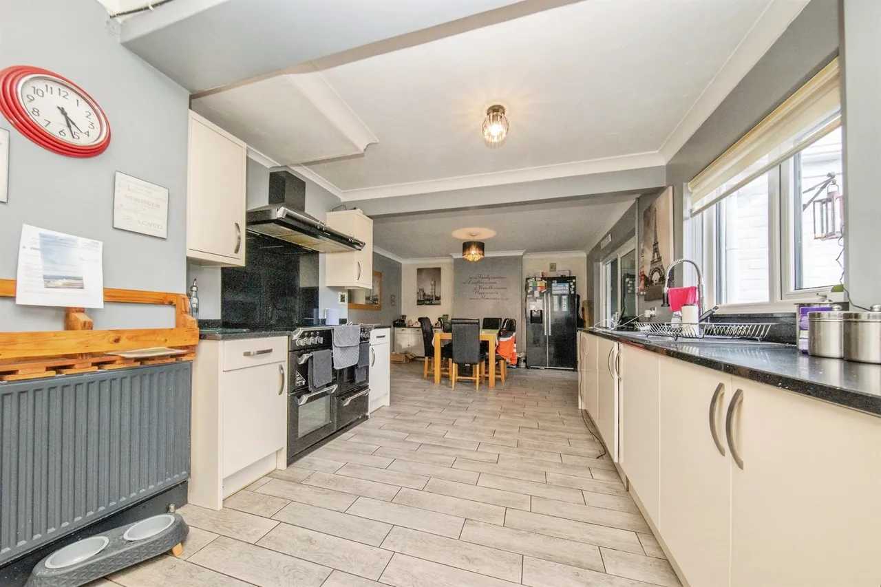 Douglas Road, Clacton-On-Sea, CO15, photo 6