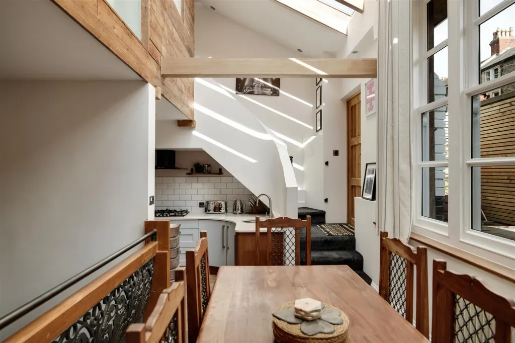Trelawney Stables, 20, Trelawney Road, Cotham, Bristol, BS6 6DZ, photo 5