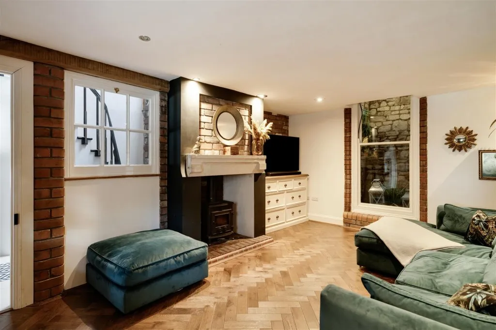 Trelawney Stables, 20, Trelawney Road, Cotham, Bristol, BS6 6DZ, photo 4
