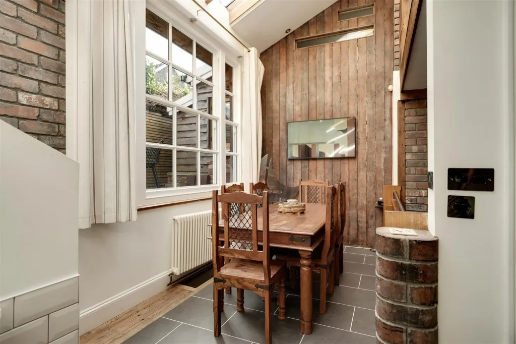 Trelawney Stables, 20, Trelawney Road, Cotham, Bristol, BS6 6DZ, photo 6