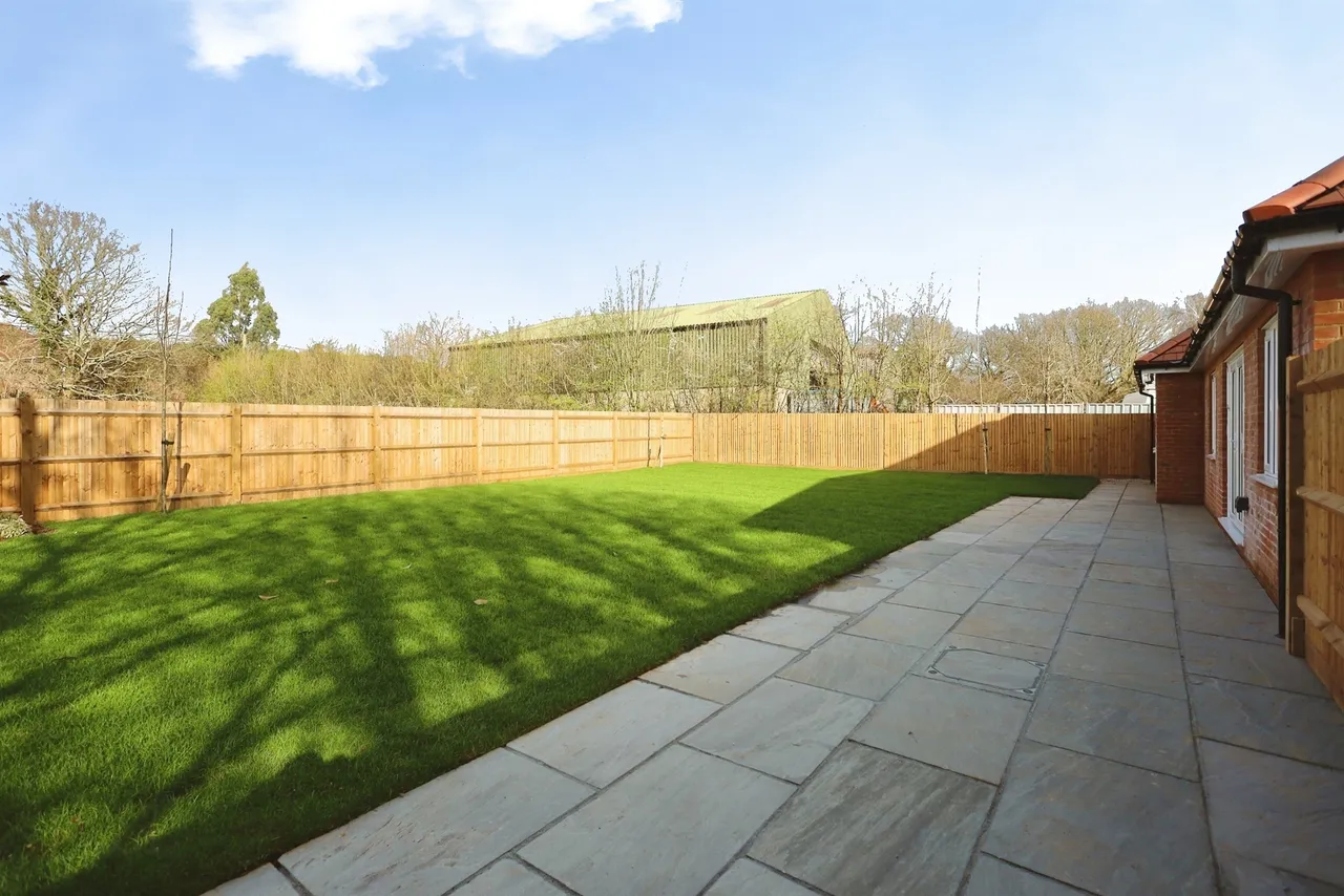 Ashbourne View, Hellingly, Hailsham, photo 11