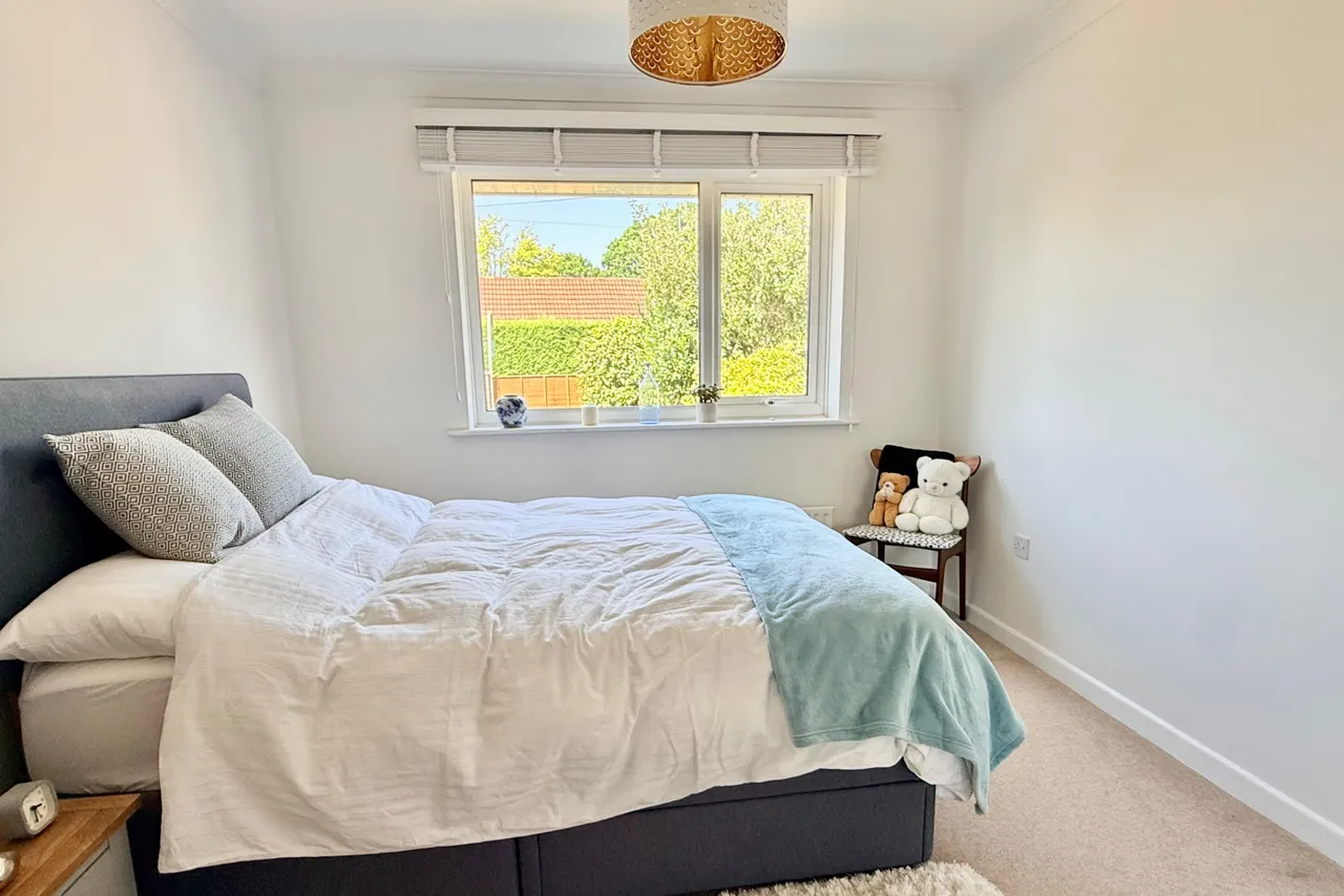 Shard Close, Verwood, BH31, photo 15