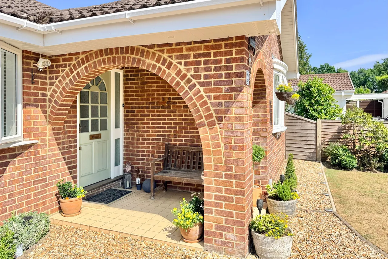 Shard Close, Verwood, BH31, photo 19