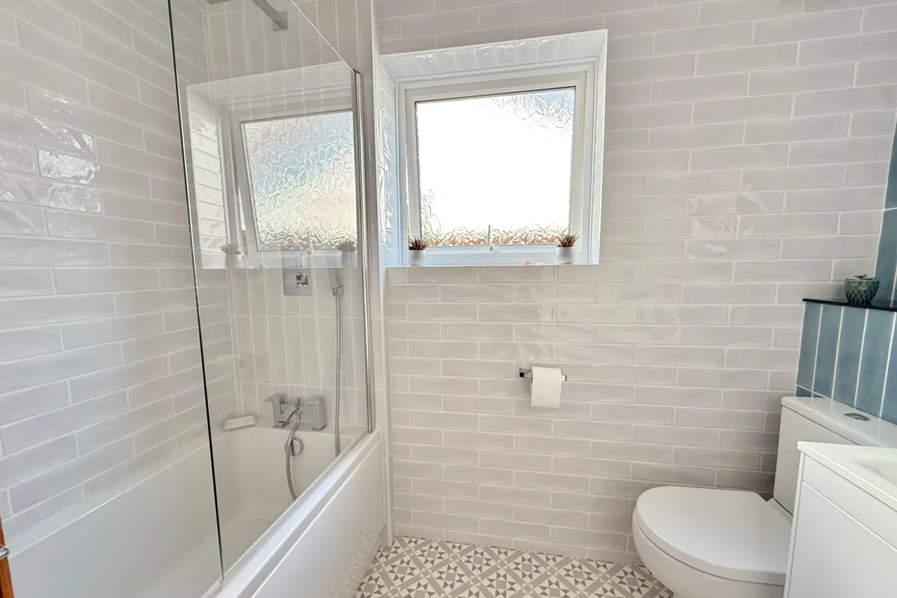 Shard Close, Verwood, BH31, photo 18