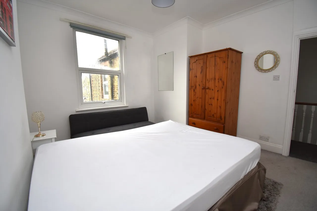 Eglinton Hill, SE18, photo 8