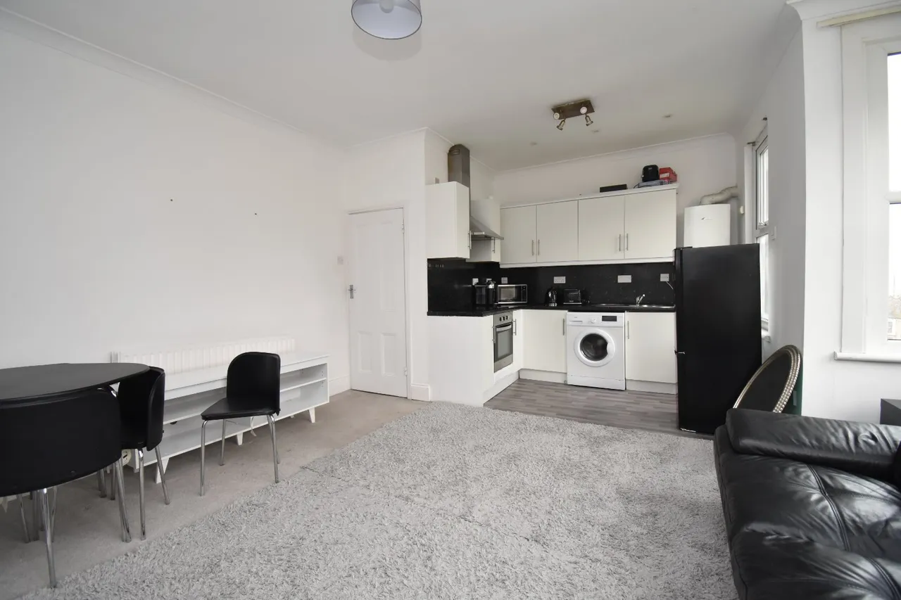 Eglinton Hill, SE18, photo 9