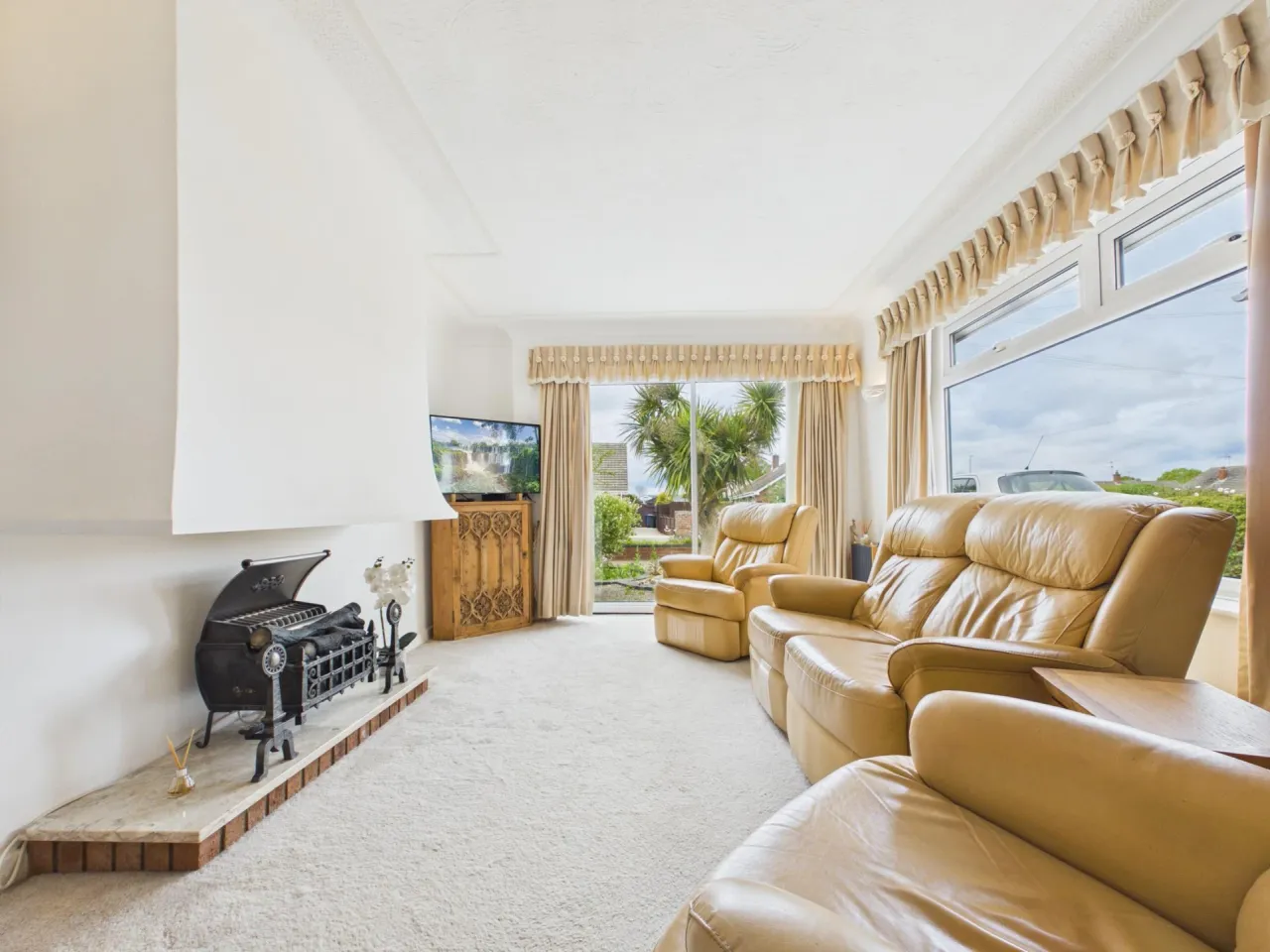 3 bed house for sale, Elizabeth Close, Lowestoft