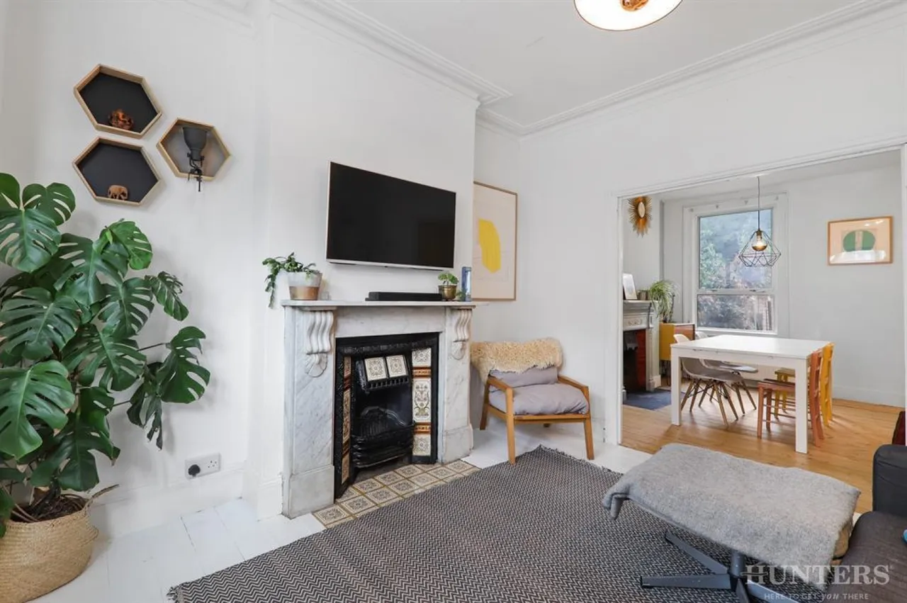 Greyhound Road, London, N17, photo 7