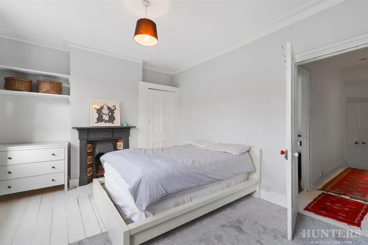 Greyhound Road, London, N17, photo 12