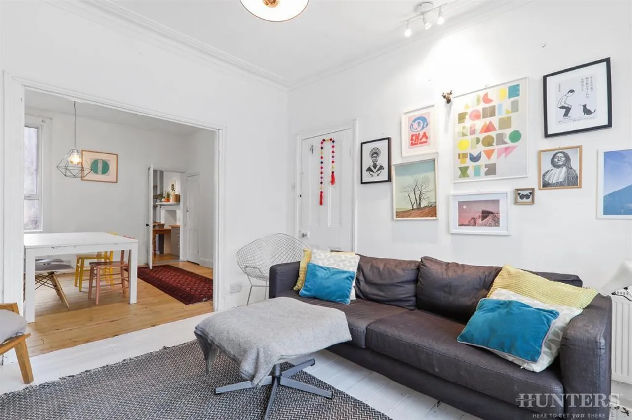 Greyhound Road, London, N17, photo 9