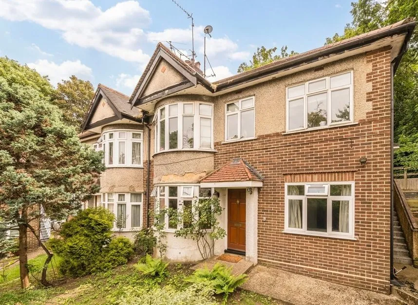 2 bed house for sale — Sandall Close, Ealing, W5