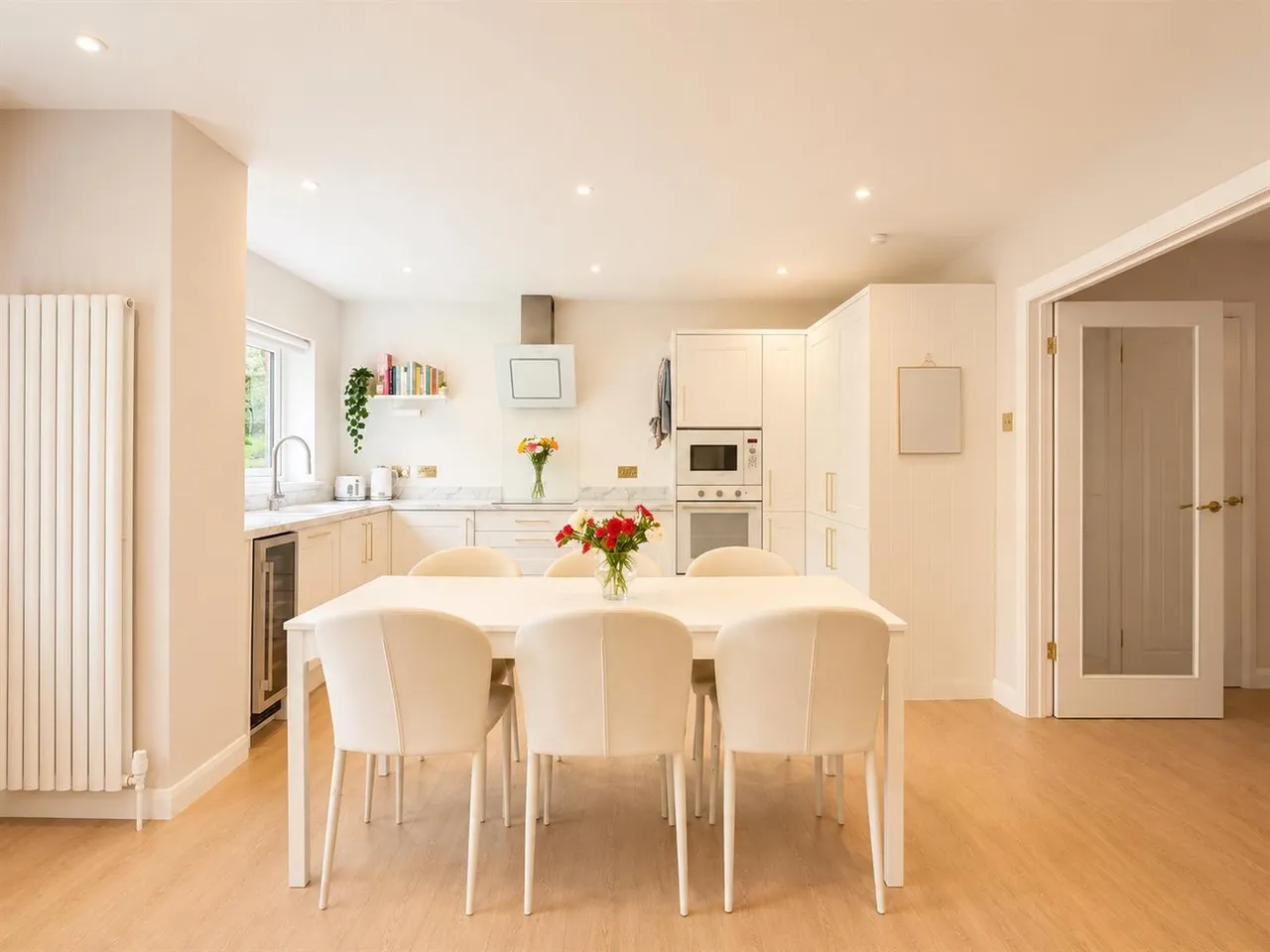 Regents Gate, Bothwell, South Lanarkshire, G71 8FD, photo 5