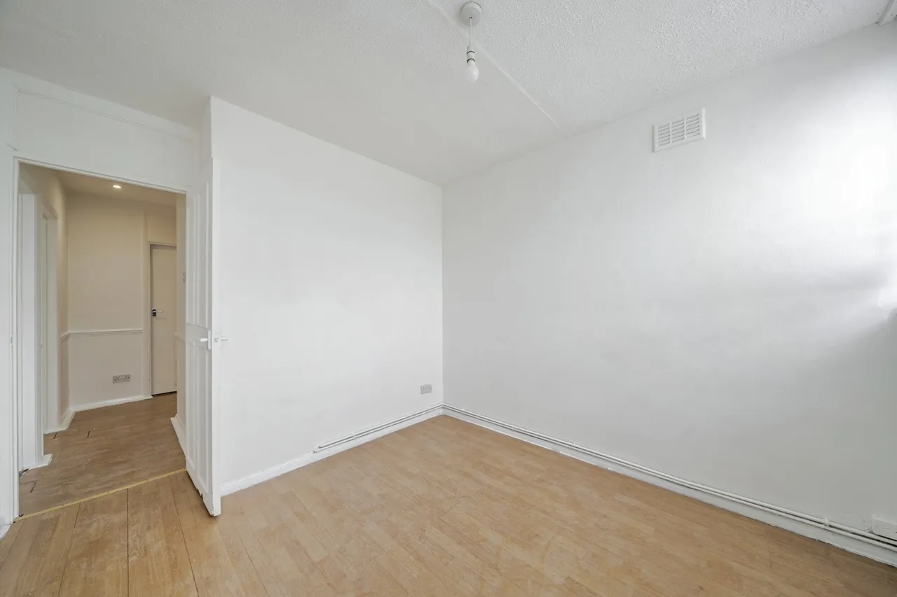 Baring Road, London, SE12, photo 6