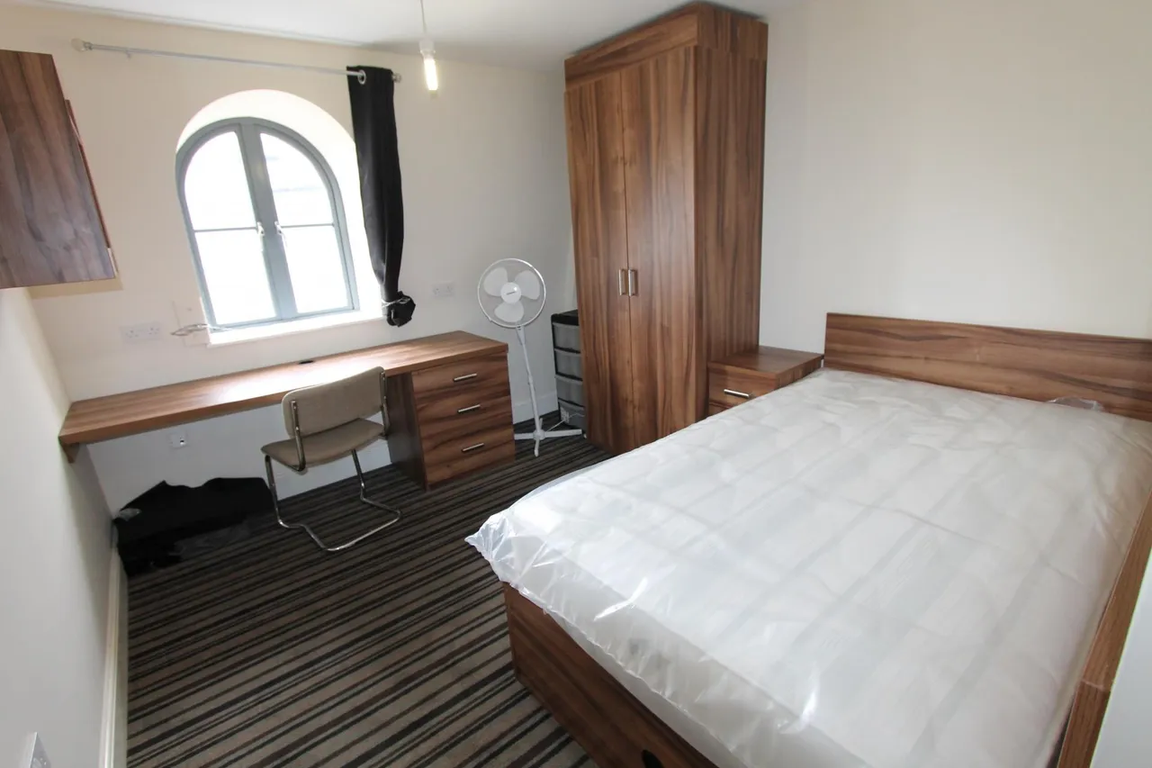 Old Warwick Road, Leamington Spa, CV31, photo 3